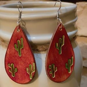 🌵Genuine leather Cacti handmade Earrings  🌵